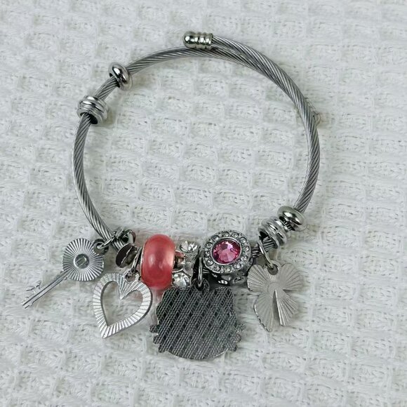 Pink Hello Kitty Bracelet cute 68 - Picture 3 of 4